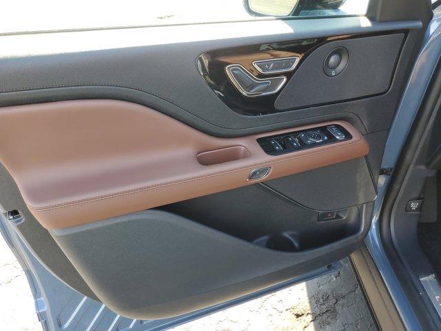 new 2025 Lincoln Aviator car, priced at $68,631