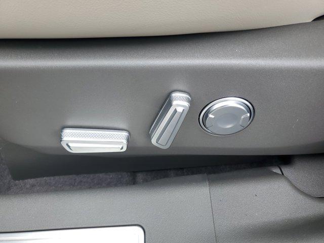 new 2025 Lincoln Nautilus car, priced at $55,442