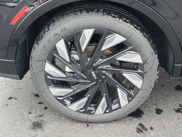 new 2025 Lincoln Nautilus car, priced at $55,442