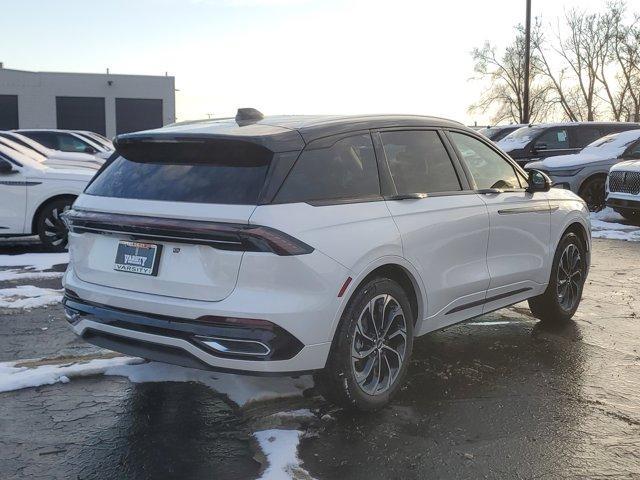 new 2025 Lincoln Nautilus car, priced at $57,704