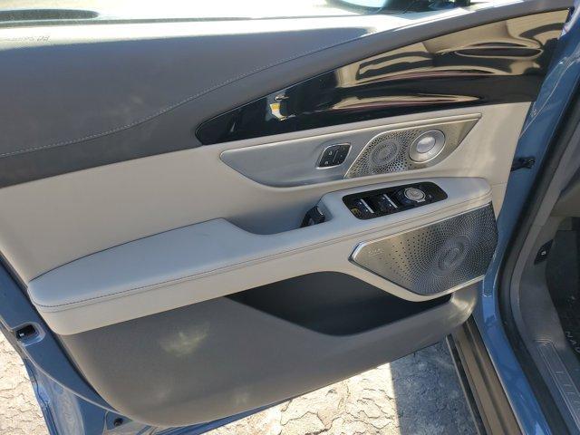 new 2025 Lincoln Nautilus car, priced at $66,221