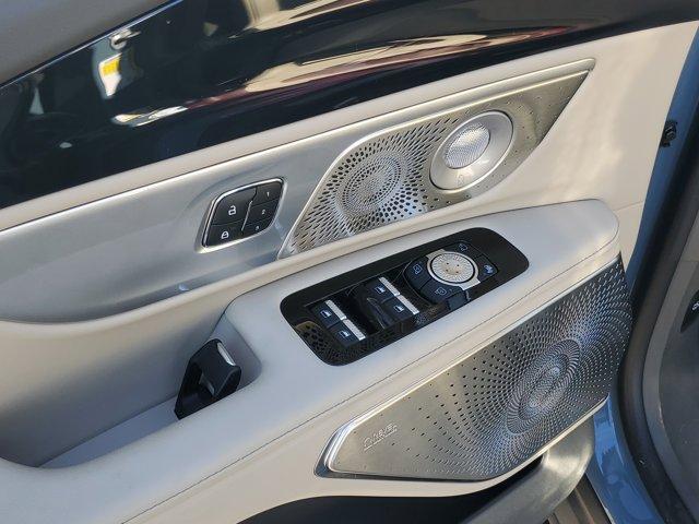 new 2025 Lincoln Nautilus car, priced at $66,221