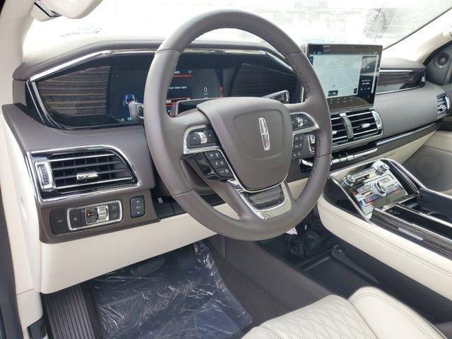 new 2024 Lincoln Navigator car, priced at $101,813