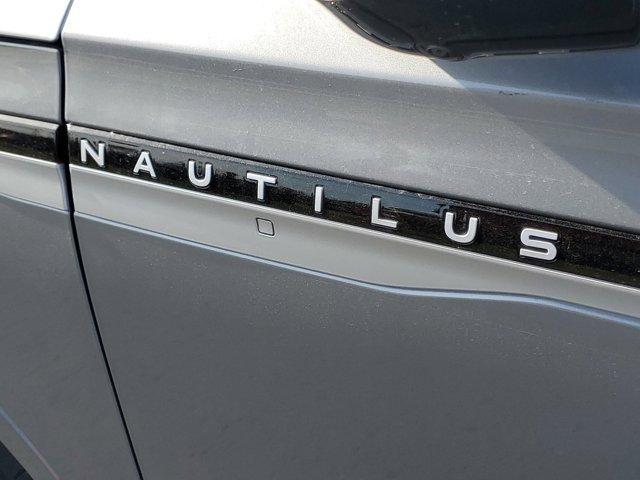 new 2025 Lincoln Nautilus car, priced at $57,623