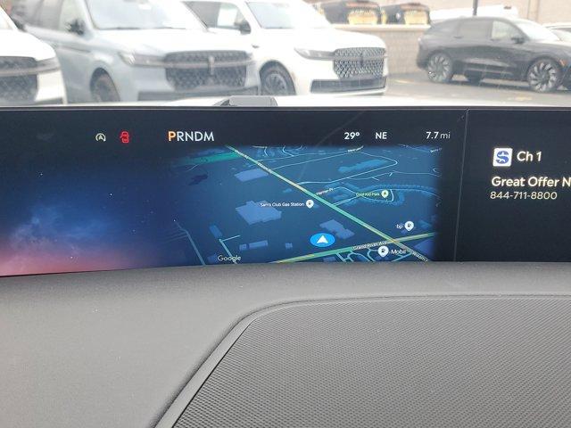 new 2025 Lincoln Navigator car, priced at $96,317