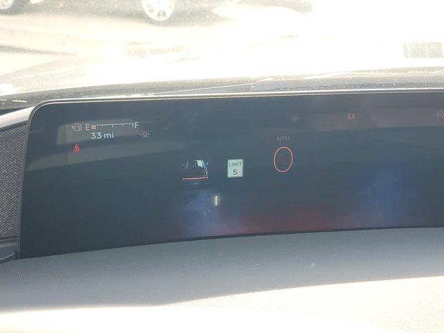 new 2025 Lincoln Navigator car, priced at $93,704