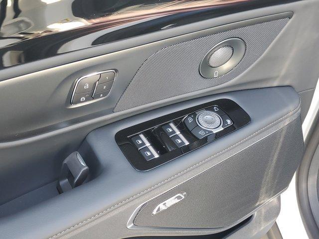 new 2026 Lincoln Nautilus car, priced at $61,057