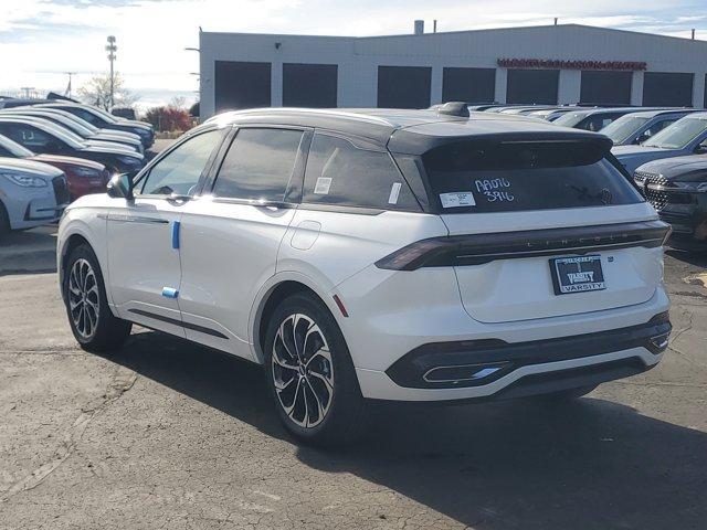 new 2026 Lincoln Nautilus car, priced at $61,057