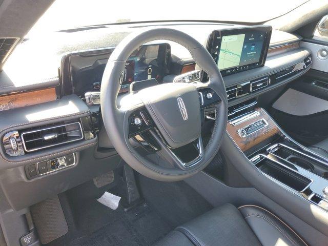 new 2025 Lincoln Aviator car, priced at $75,253