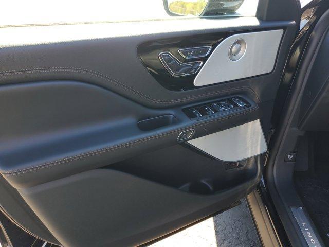 new 2025 Lincoln Aviator car, priced at $75,253