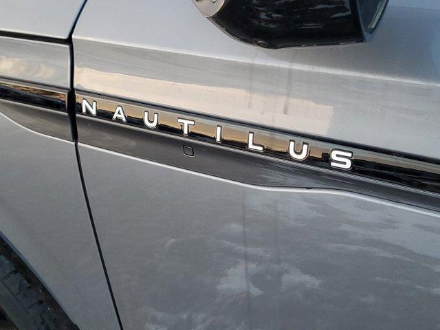 new 2025 Lincoln Nautilus car, priced at $61,904