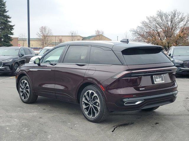 new 2025 Lincoln Nautilus car, priced at $63,626