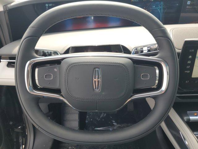 new 2025 Lincoln Nautilus car, priced at $57,671