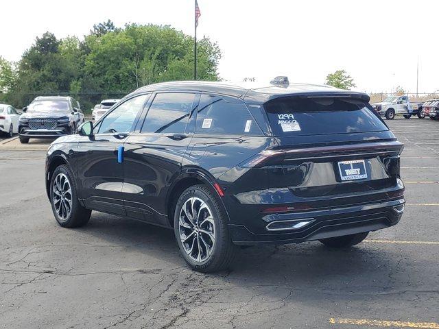 new 2025 Lincoln Nautilus car, priced at $57,671