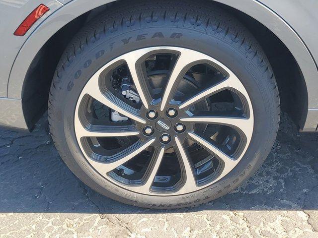 new 2025 Lincoln Nautilus car, priced at $70,112