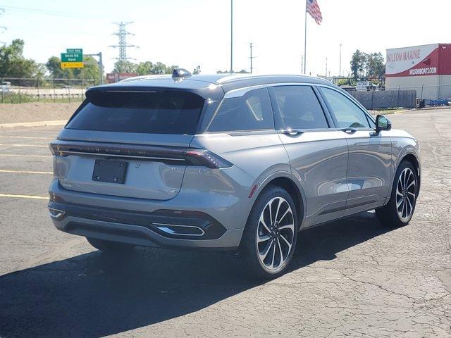 new 2025 Lincoln Nautilus car, priced at $70,112