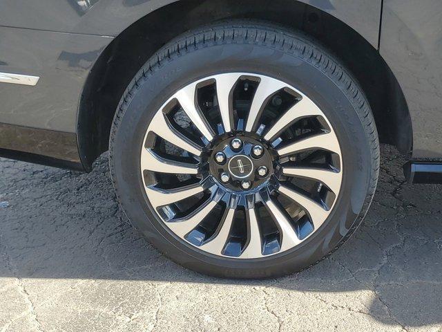 used 2022 Lincoln Navigator L car, priced at $81,995