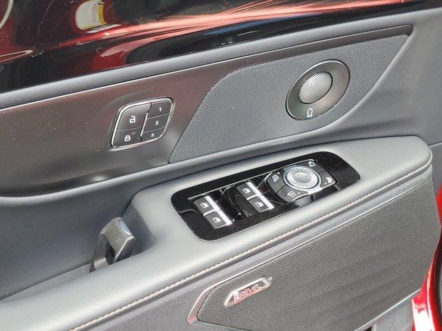 new 2026 Lincoln Nautilus car, priced at $63,222