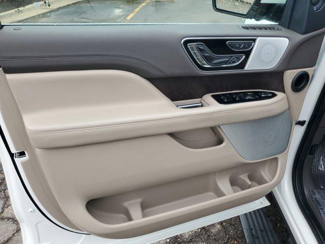 used 2022 Lincoln Navigator car, priced at $58,995