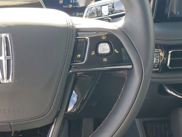 new 2025 Lincoln Aviator car, priced at $60,065