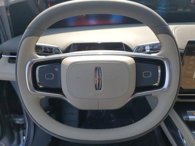 new 2025 Lincoln Nautilus car, priced at $58,305