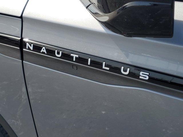 new 2025 Lincoln Nautilus car, priced at $58,305