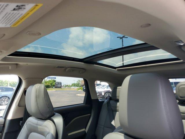 new 2025 Lincoln Corsair car, priced at $47,969