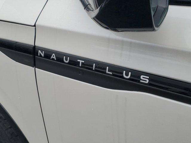 new 2025 Lincoln Nautilus car, priced at $60,224