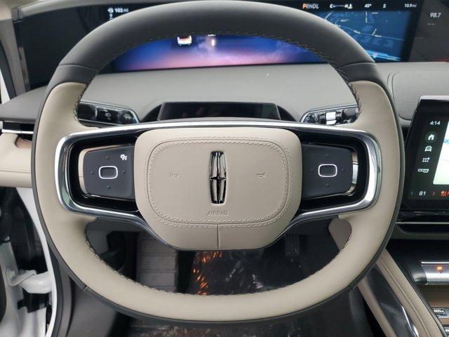 new 2025 Lincoln Nautilus car, priced at $60,224