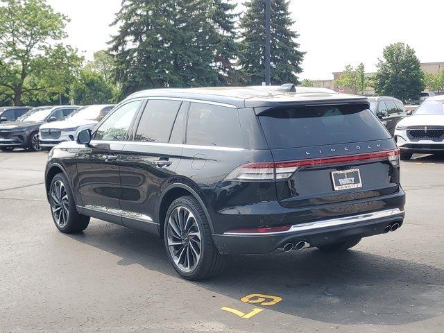 new 2025 Lincoln Aviator car, priced at $70,682