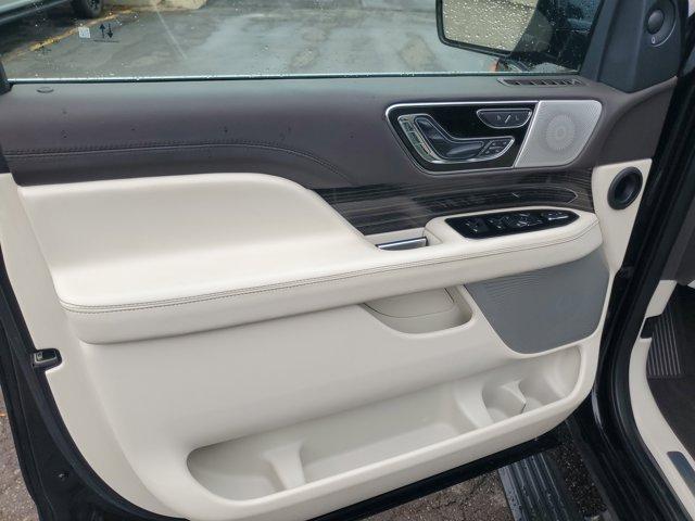 used 2022 Lincoln Navigator car, priced at $68,995