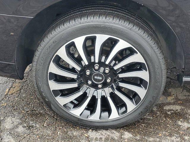 used 2022 Lincoln Navigator car, priced at $68,995