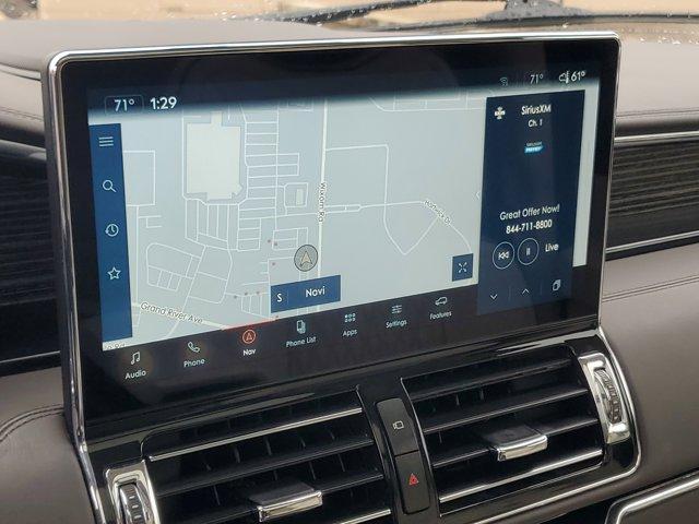 used 2022 Lincoln Navigator car, priced at $68,995