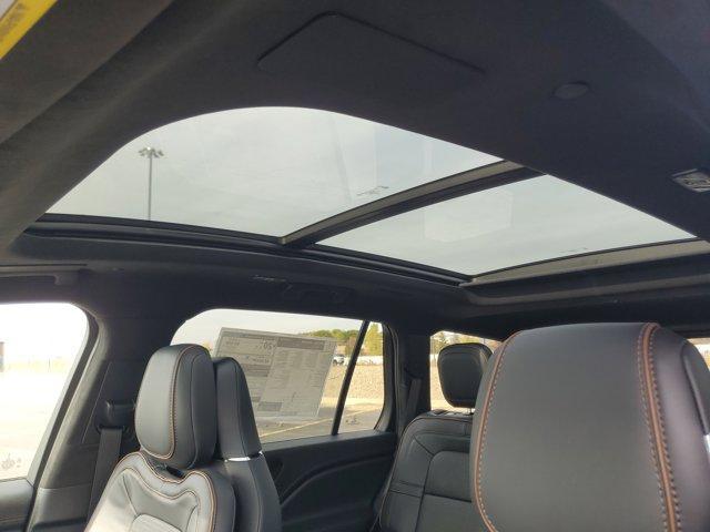 new 2025 Lincoln Aviator car, priced at $82,220