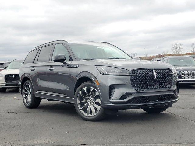 new 2025 Lincoln Aviator car, priced at $61,544