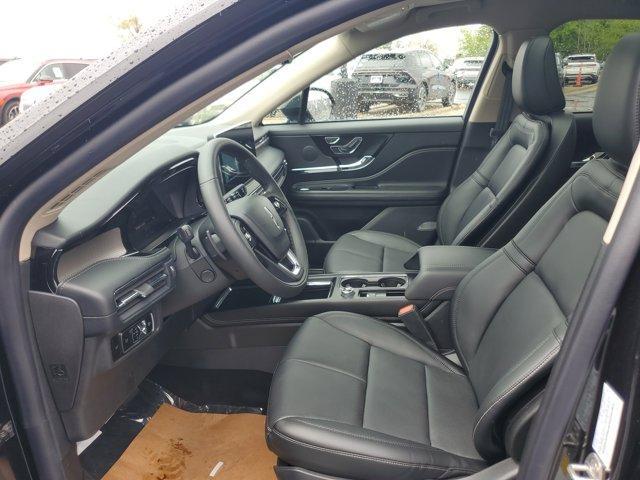 new 2025 Lincoln Corsair car, priced at $50,026