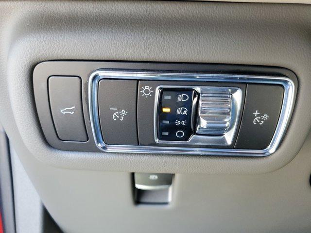 new 2025 Lincoln Nautilus car, priced at $46,569