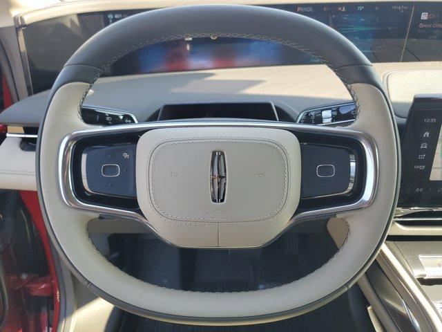 new 2025 Lincoln Nautilus car, priced at $46,569