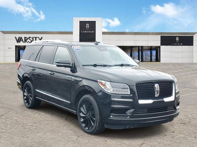 used 2021 Lincoln Navigator car, priced at $59,995