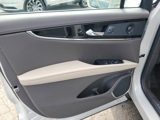 used 2022 Lincoln Nautilus car, priced at $41,995