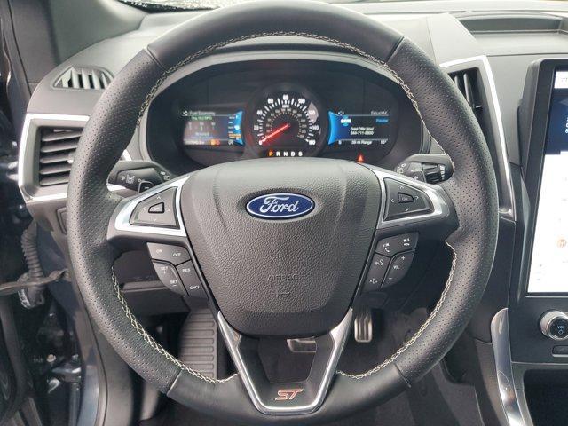 used 2023 Ford Edge car, priced at $34,995