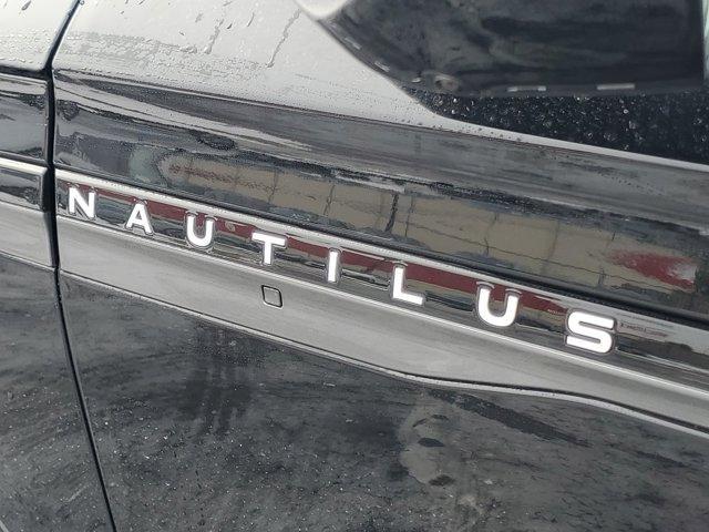 new 2025 Lincoln Nautilus car, priced at $59,594