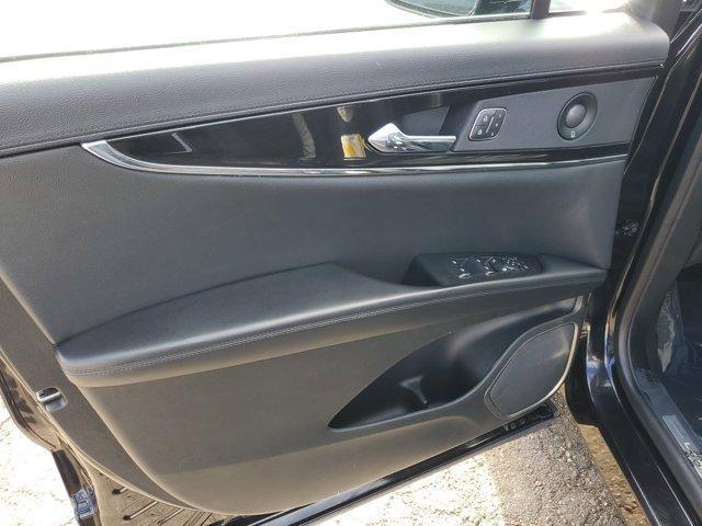 used 2022 Lincoln Nautilus car, priced at $39,995