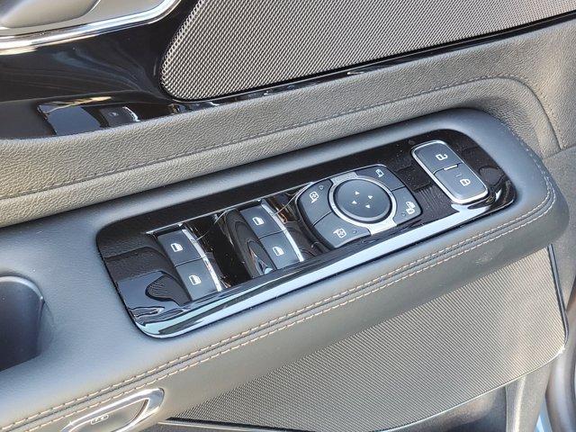 new 2025 Lincoln Aviator car, priced at $68,531