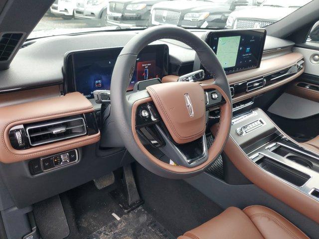 new 2025 Lincoln Aviator car, priced at $72,432