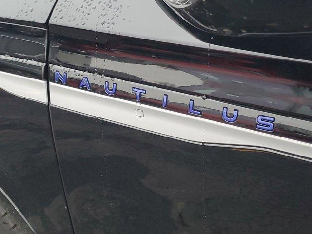 new 2025 Lincoln Nautilus car, priced at $63,626