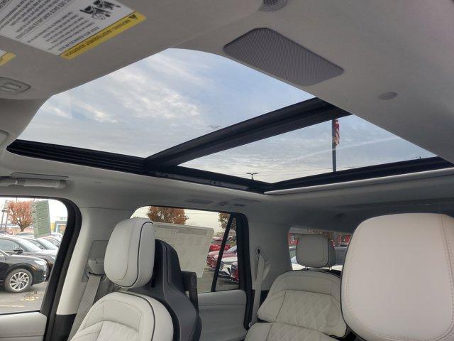 new 2025 Lincoln Navigator L car, priced at $112,362