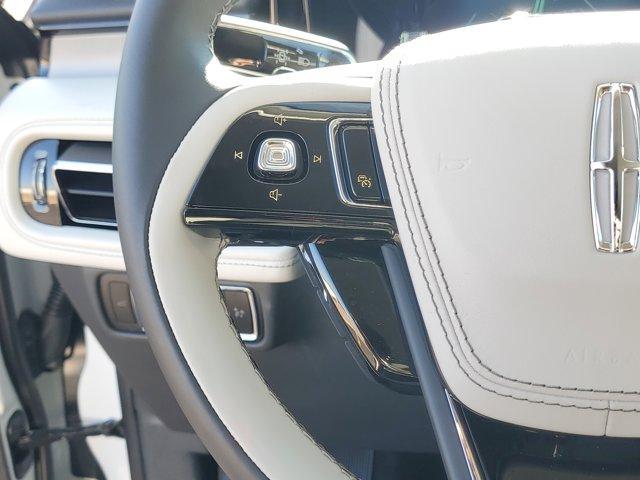 new 2025 Lincoln Aviator car, priced at $65,811