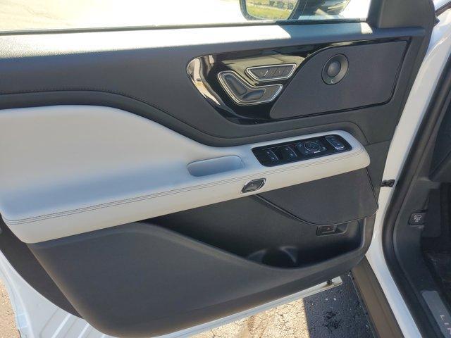 new 2025 Lincoln Aviator car, priced at $65,811