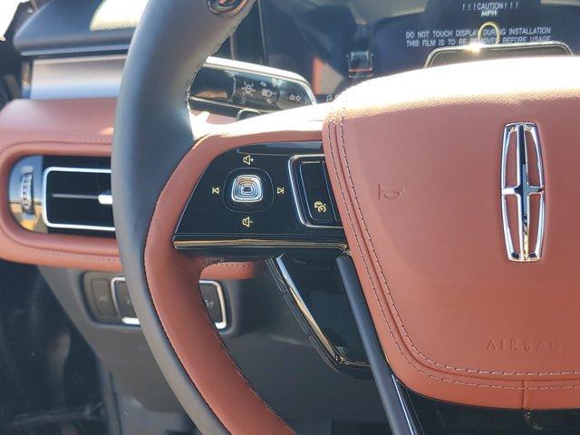 new 2025 Lincoln Aviator car, priced at $73,470